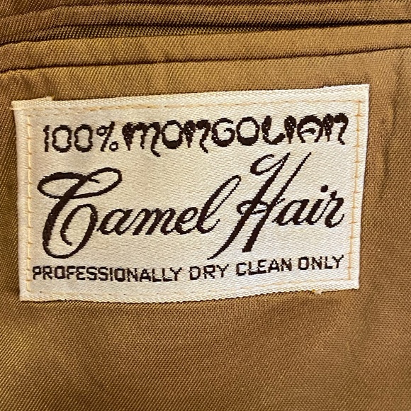 Vintage Mens Classic Mongolian Camel Hair Tan Sport Coat /  Size 41 Regular - Picture 2 of 13